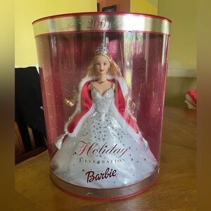 Barbie Vintage 2001 Special Edition Holiday Celebration  Barbie